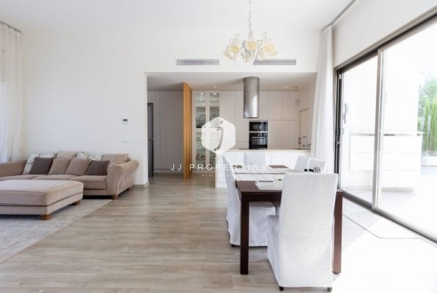 Tweedehands - Villa -
Benijofar - Costa Blanca