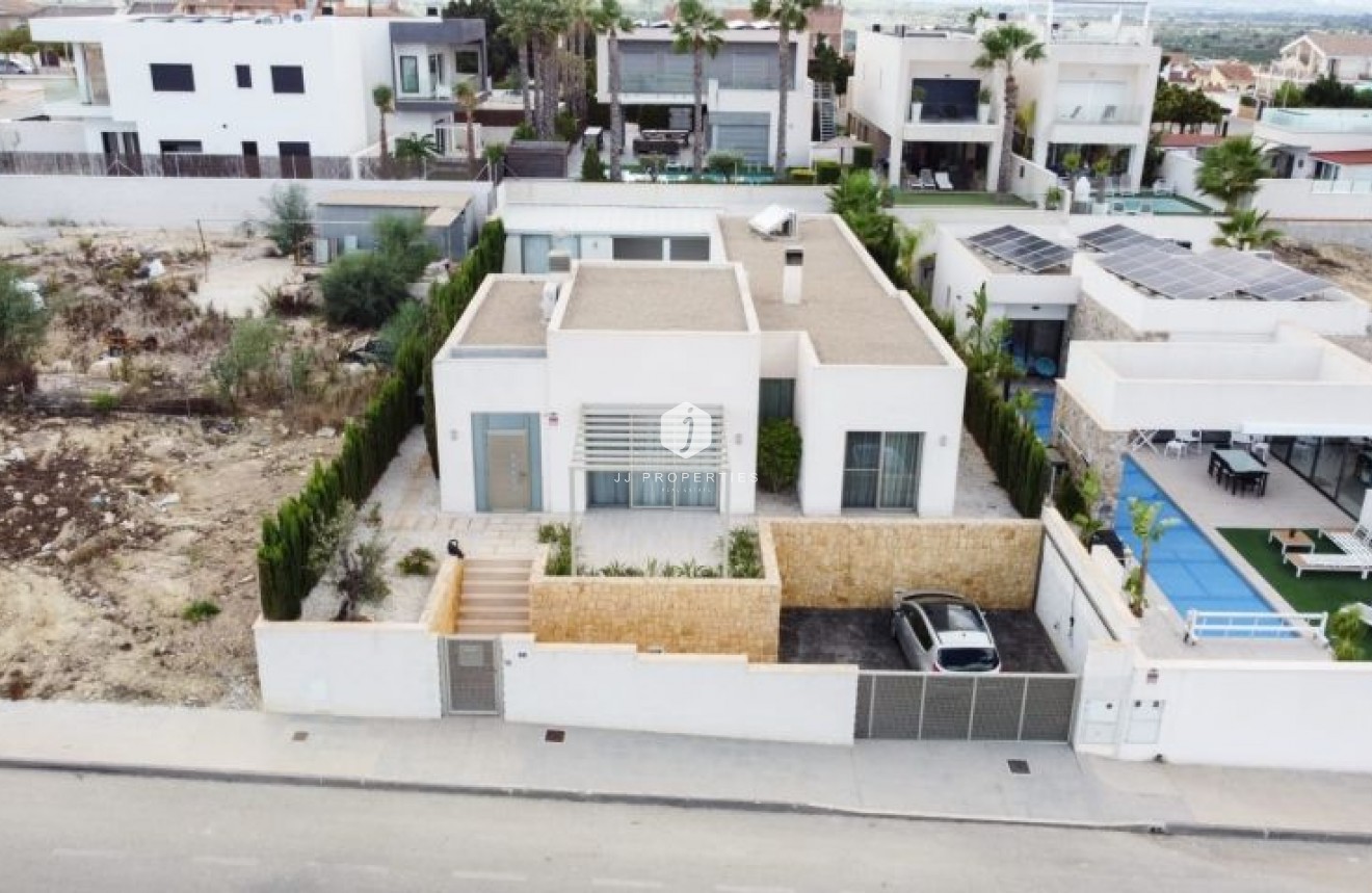 Tweedehands - Villa -
Benijofar - Costa Blanca