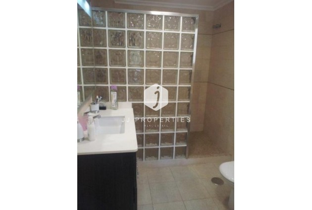 Tweedehands - Villa -
Campoamor - Costa Blanca