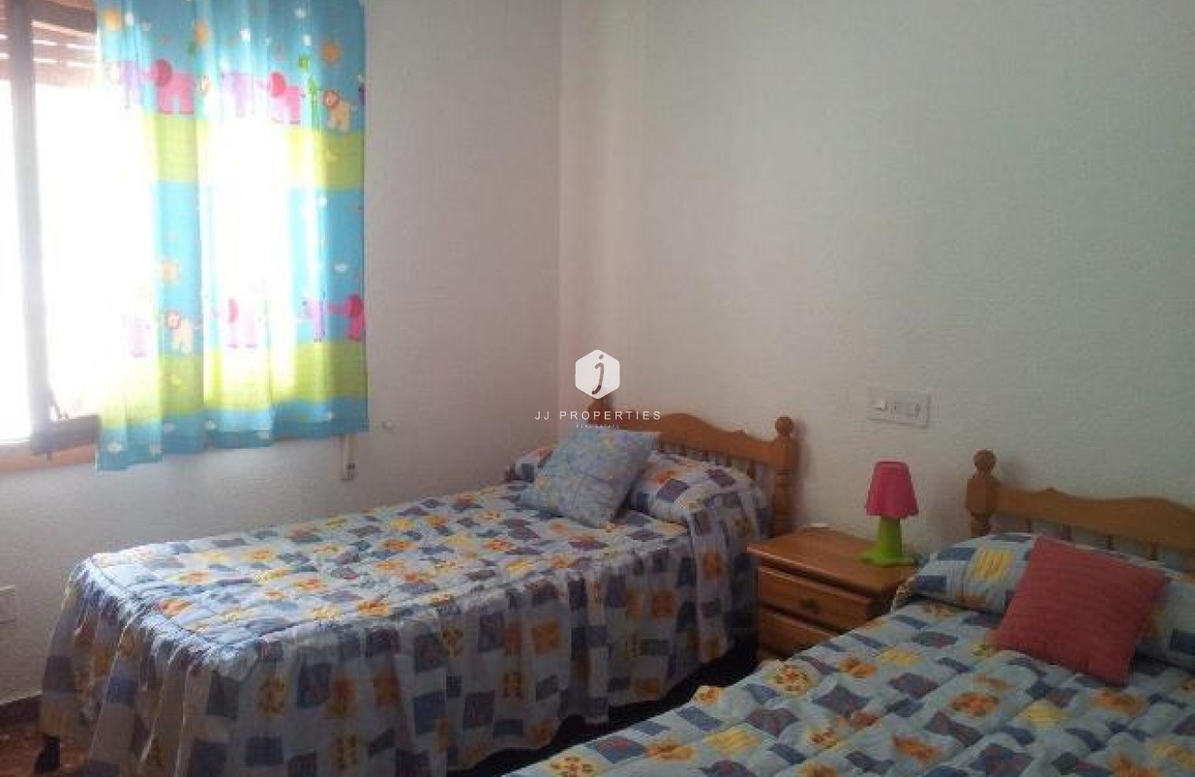 Tweedehands - Villa -
Campoamor - Costa Blanca