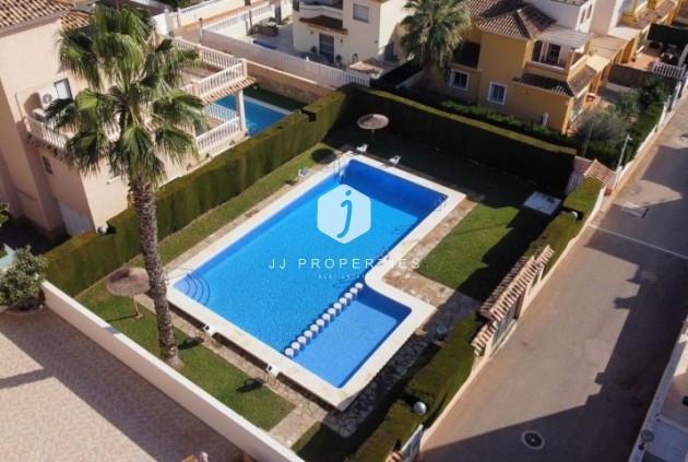 Tweedehands - Villa -
Orihuela Costa - Costa Blanca