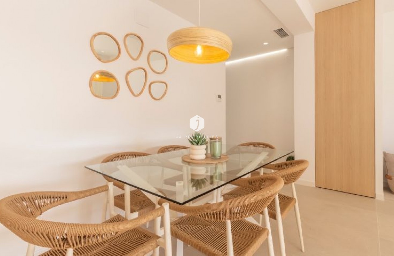 Tweedehands - Villa -
Torrevieja - Costa Blanca