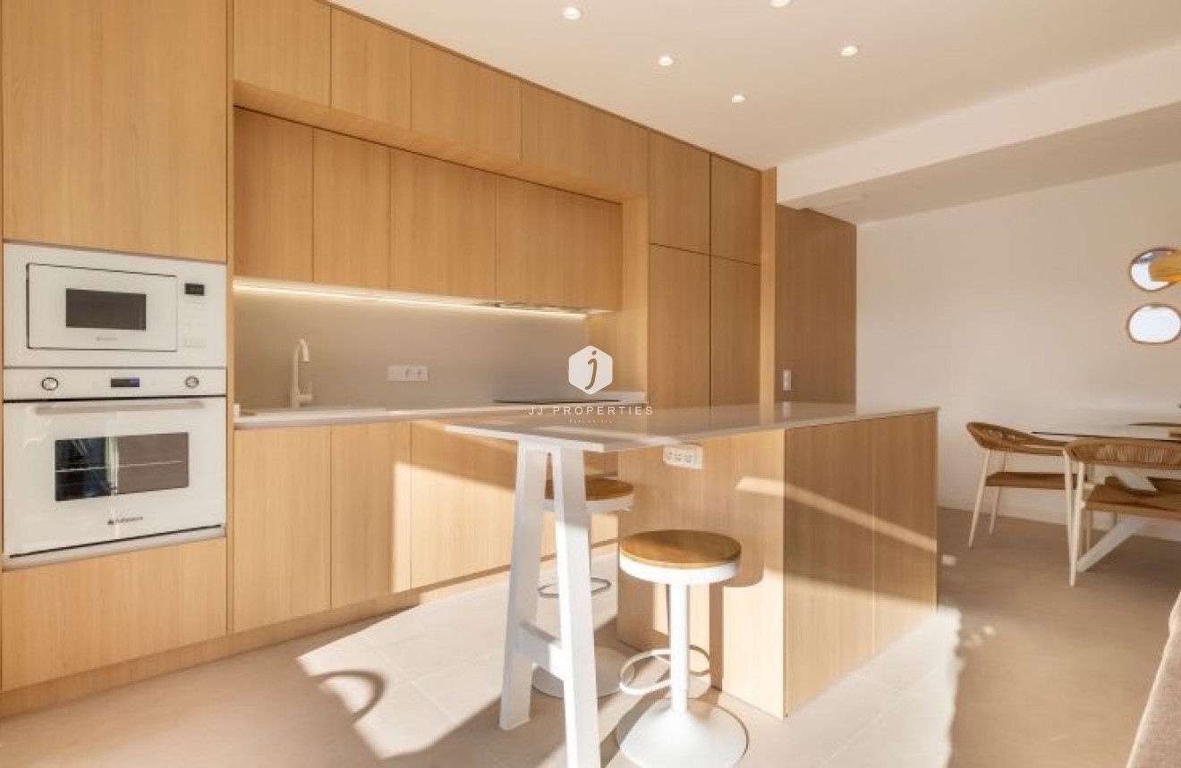 Tweedehands - Villa -
Torrevieja - Costa Blanca