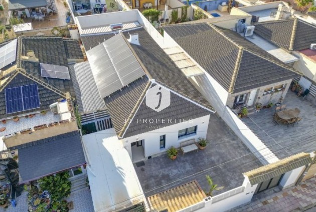 Tweedehands - Villa -
Torrevieja - Costa Blanca