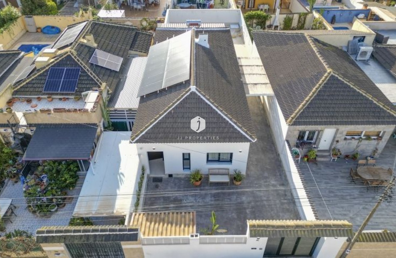 Tweedehands - Villa -
Torrevieja - Costa Blanca