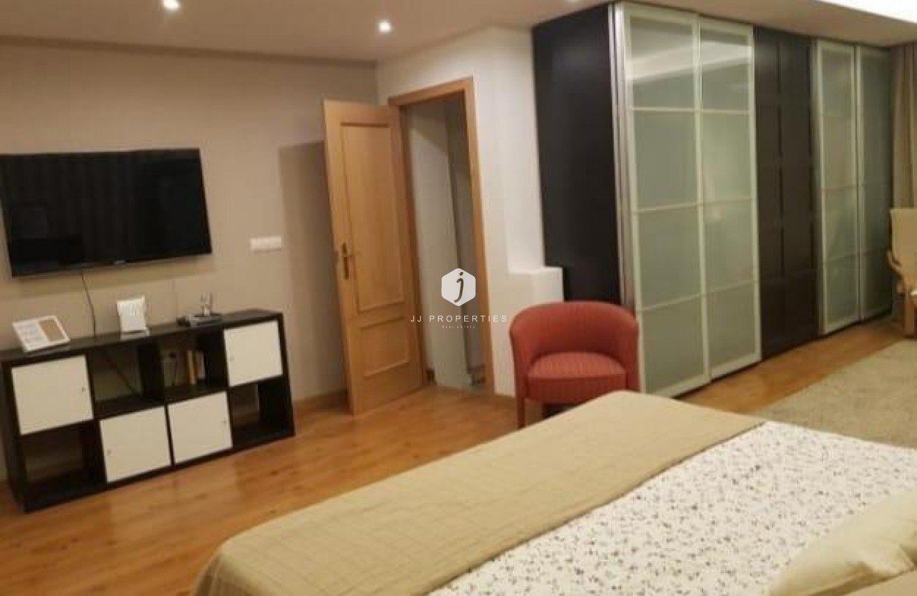 Tweedehands - Villa -
Torrevieja - aguas nuevas