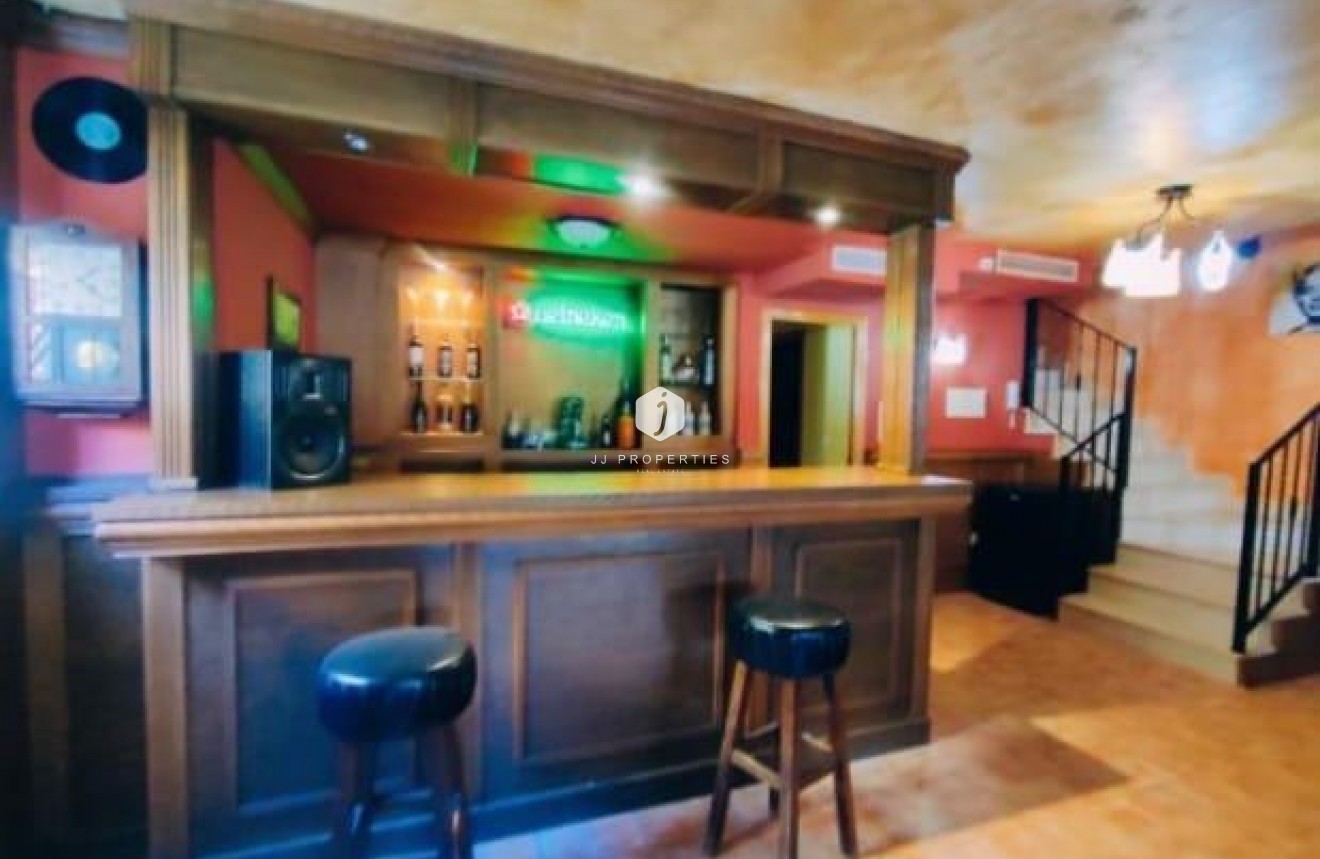 Tweedehands - Villa -
Torrevieja - aguas nuevas