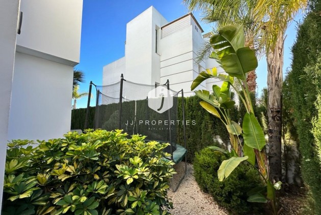 Tweedehands - Villa -
Ciudad Quesada - Costa Blanca