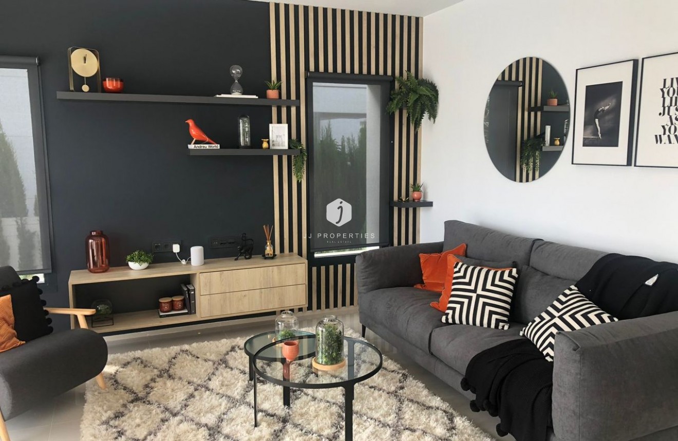 Tweedehands - Villa -
Ciudad Quesada - Costa Blanca