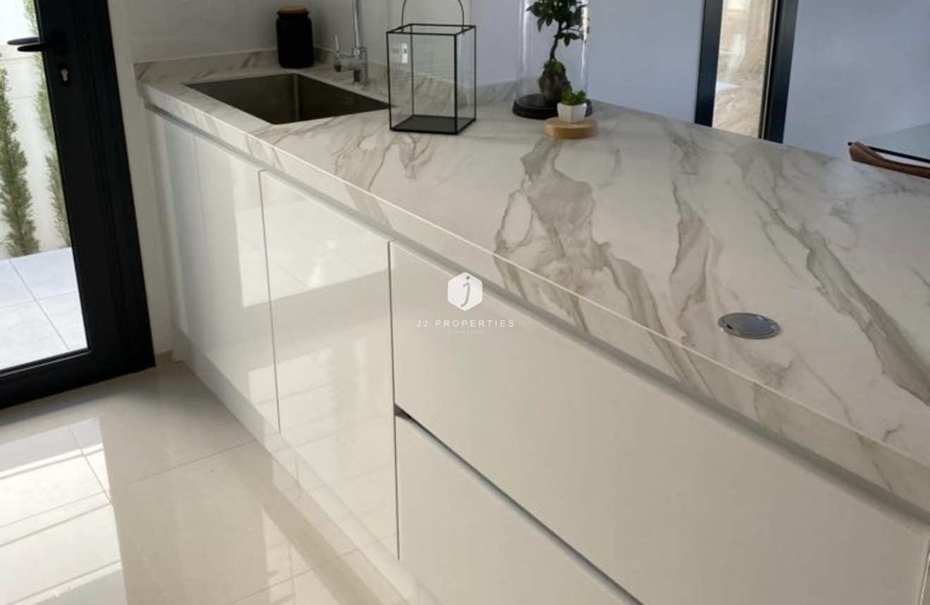 Tweedehands - Villa -
Ciudad Quesada - Costa Blanca