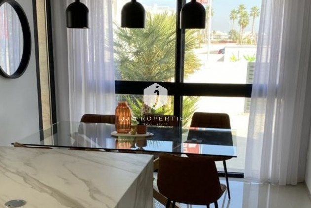 Tweedehands - Villa -
Ciudad Quesada - Costa Blanca