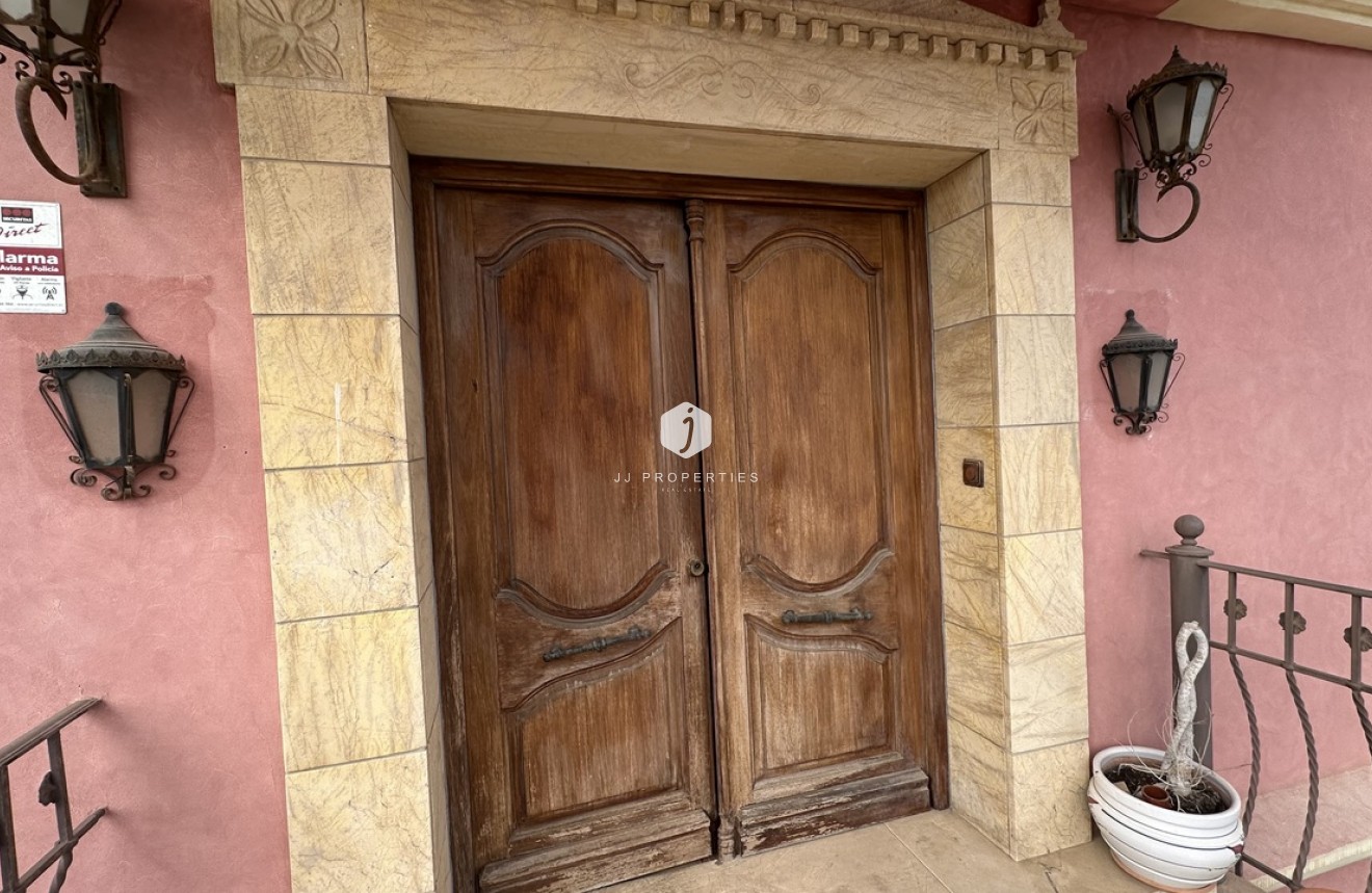 Tweedehands - Villa -
San Miguel de Salinas - Inland