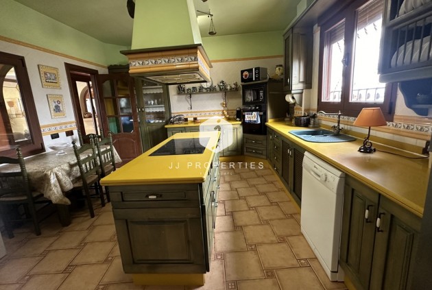 Tweedehands - Villa -
San Miguel de Salinas - Inland