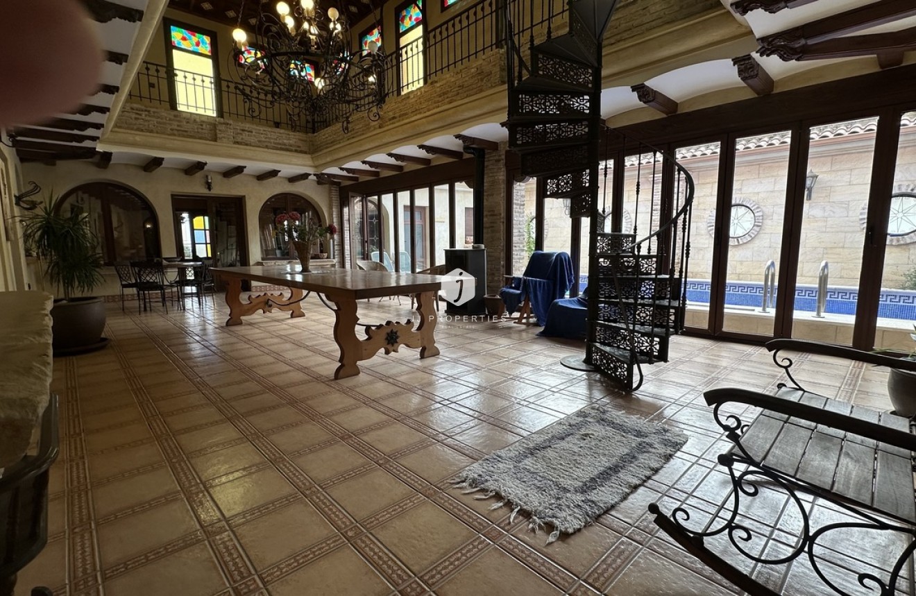 Tweedehands - Villa -
San Miguel de Salinas - Inland