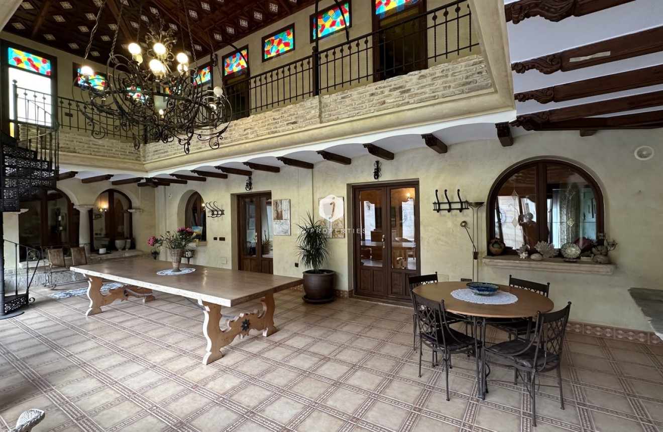 Tweedehands - Villa -
San Miguel de Salinas - Inland