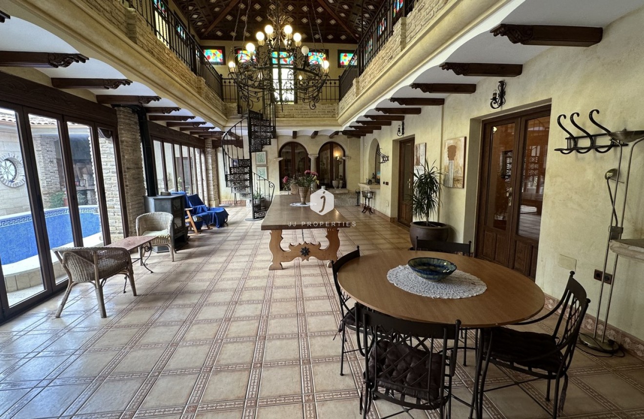 Tweedehands - Villa -
San Miguel de Salinas - Inland