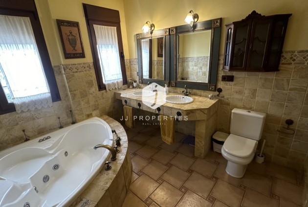 Tweedehands - Villa -
San Miguel de Salinas - Inland