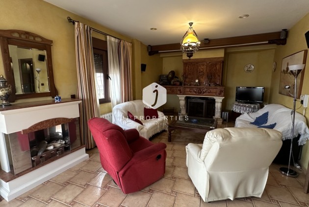 Tweedehands - Villa -
San Miguel de Salinas - Inland