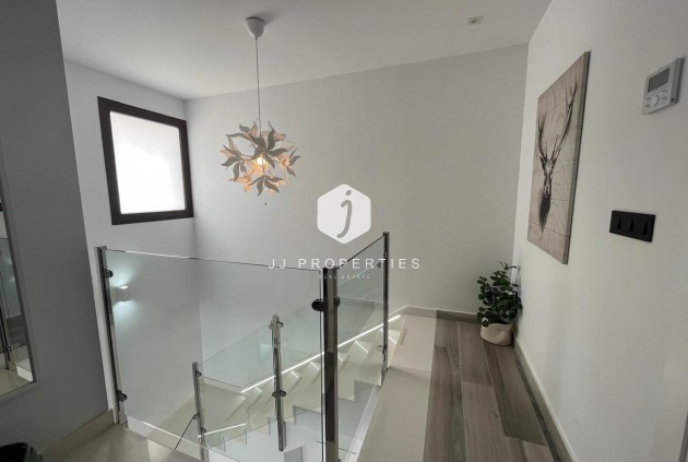 Tweedehands - Villa -
Los Altos - Costa Blanca