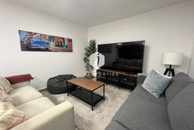 Tweedehands - Villa -
Los Altos - Costa Blanca