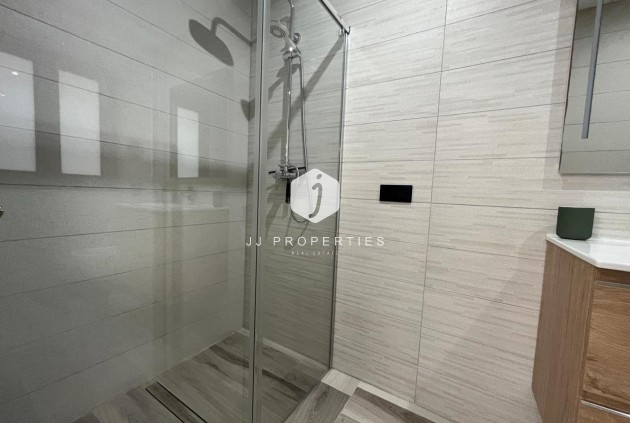 Tweedehands - Villa -
Los Altos - Costa Blanca