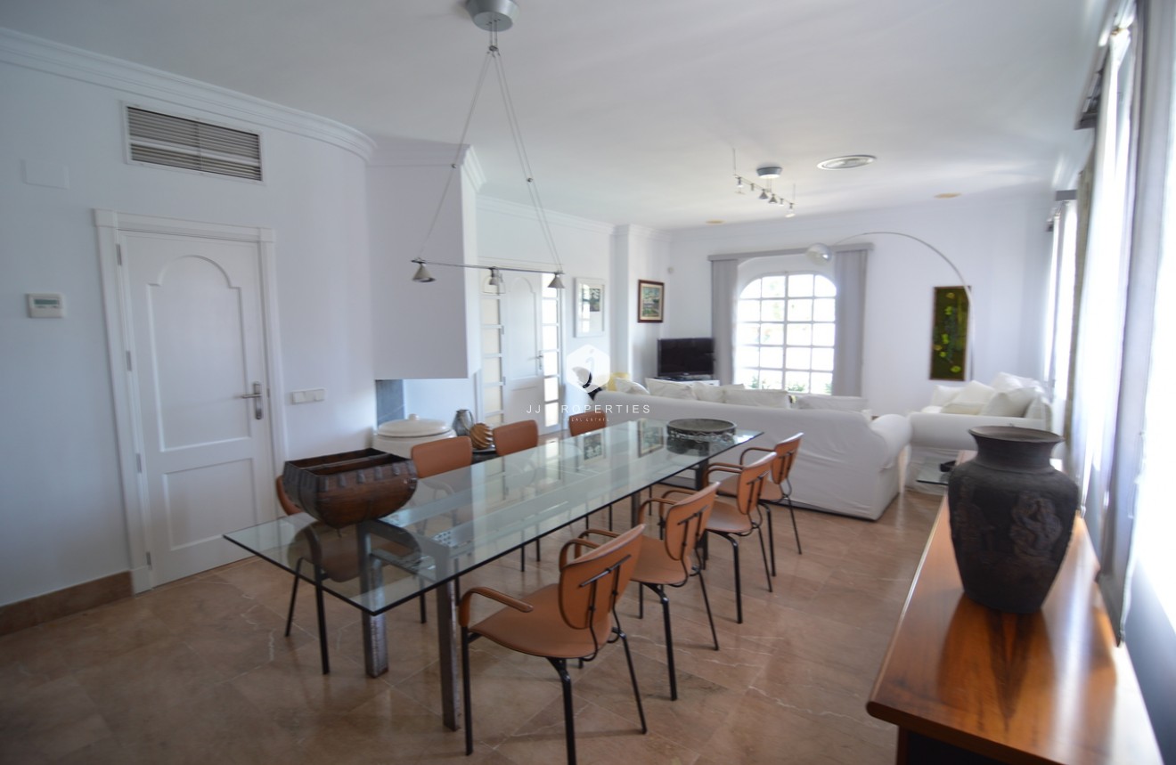 Tweedehands - Villa -
Torrevieja - Costa Blanca