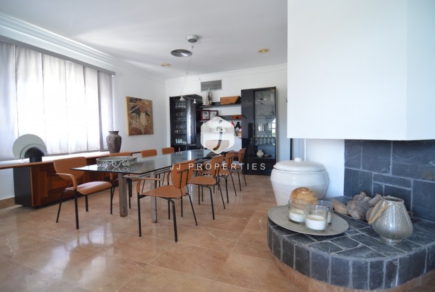 Tweedehands - Villa -
Torrevieja - Costa Blanca