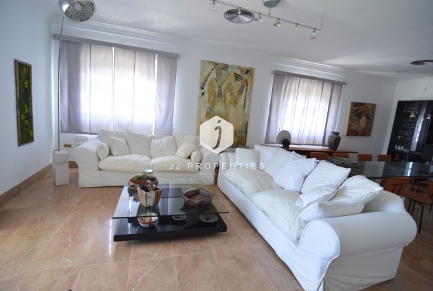 Tweedehands - Villa -
Torrevieja - Costa Blanca