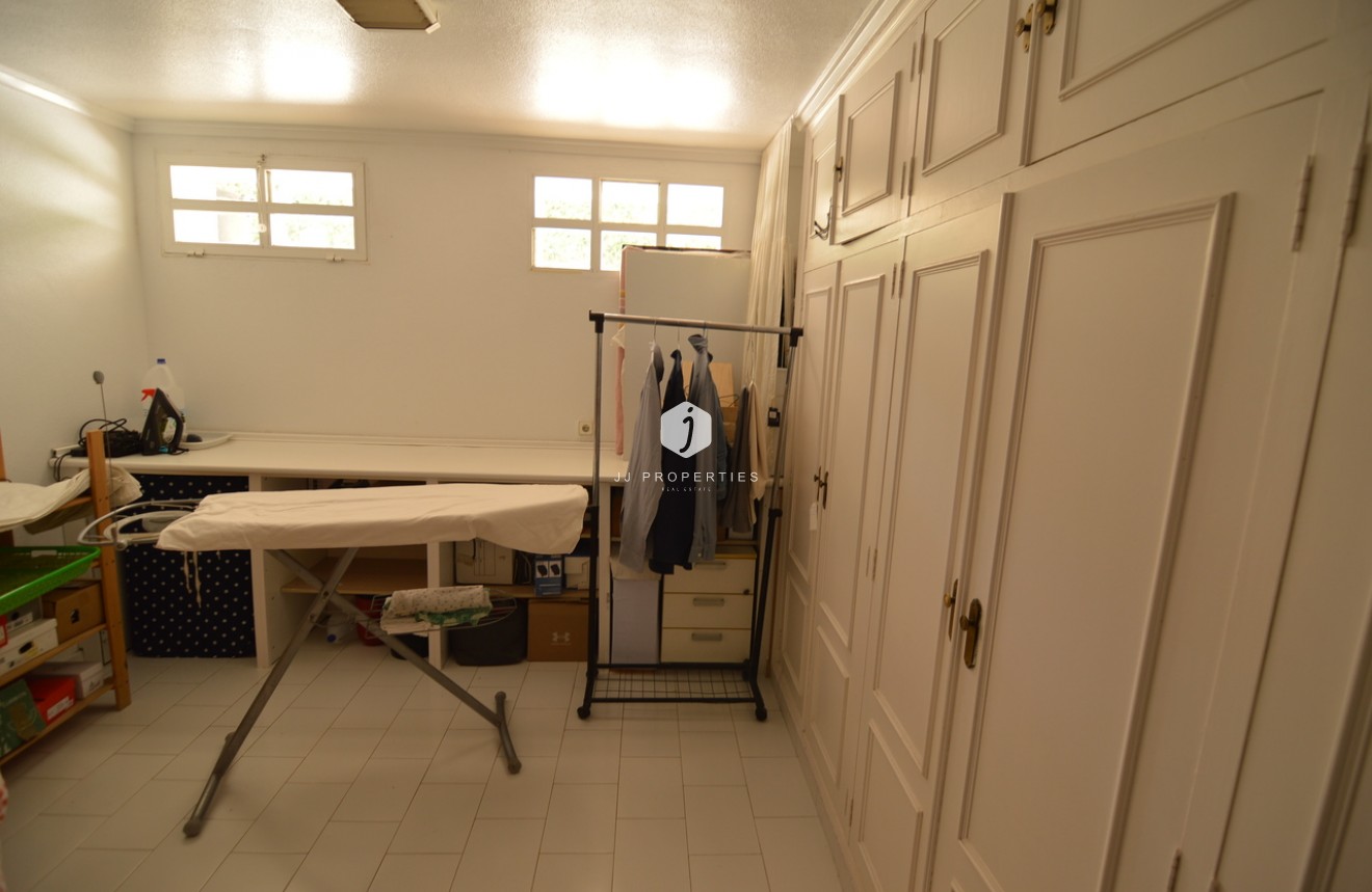 Tweedehands - Villa -
Torrevieja - Costa Blanca