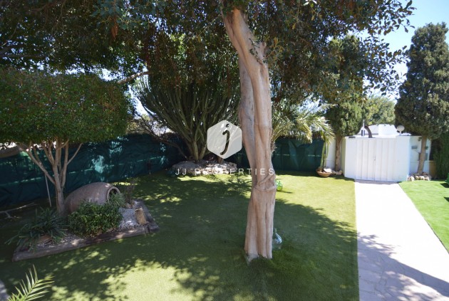 Tweedehands - Villa -
Torrevieja - Costa Blanca