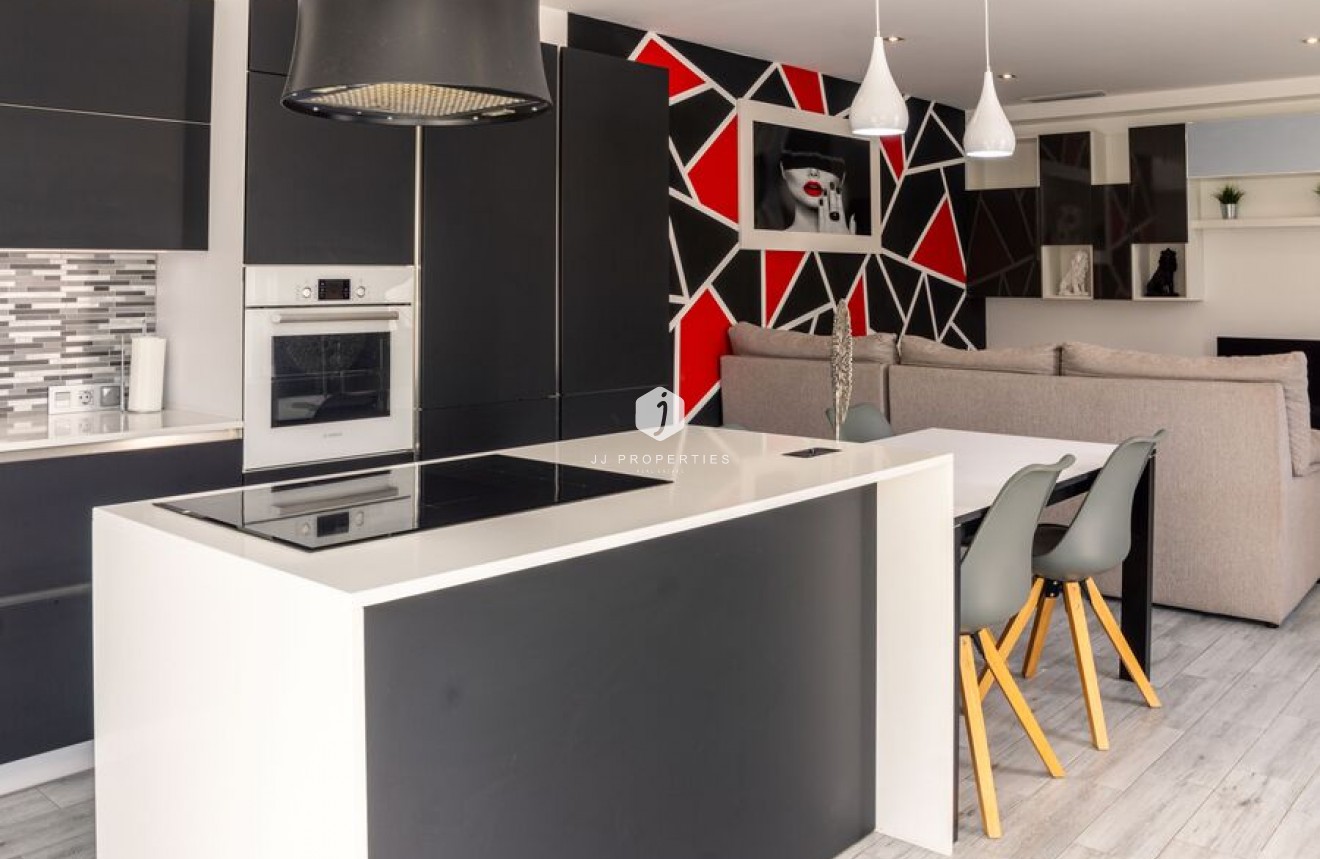 Tweedehands - Villa -
Daya Vieja - Costa Blanca