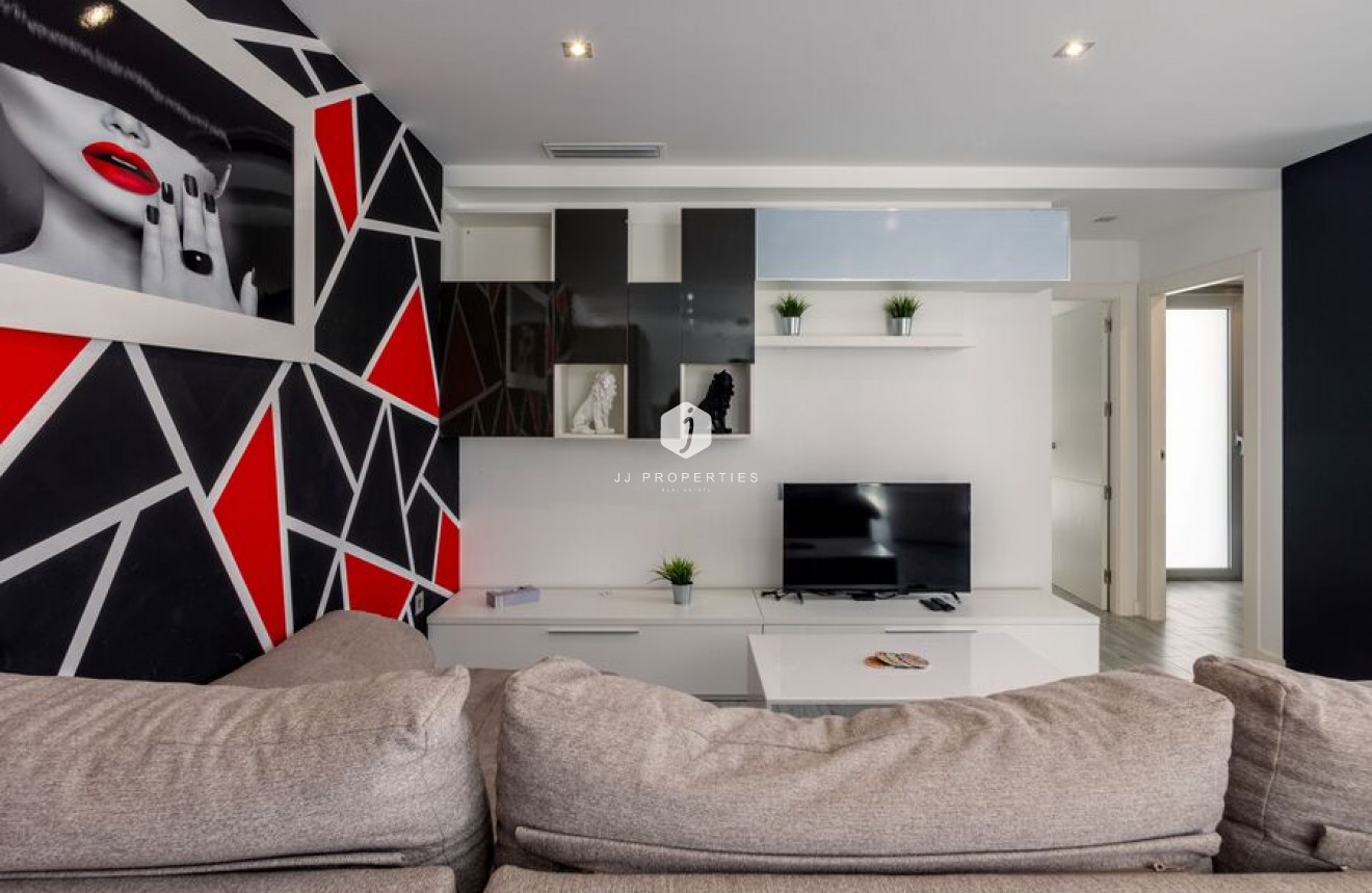 Tweedehands - Villa -
Daya Vieja - Costa Blanca