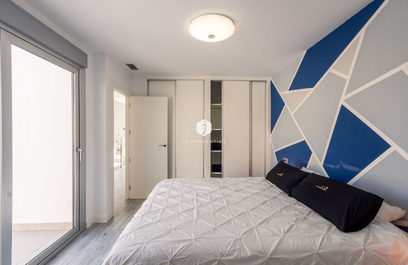 Tweedehands - Villa -
Daya Vieja - Costa Blanca