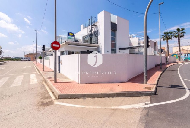 Tweedehands - Villa -
Daya Vieja - Costa Blanca