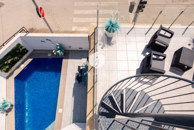 Tweedehands - Villa -
Daya Vieja - Costa Blanca