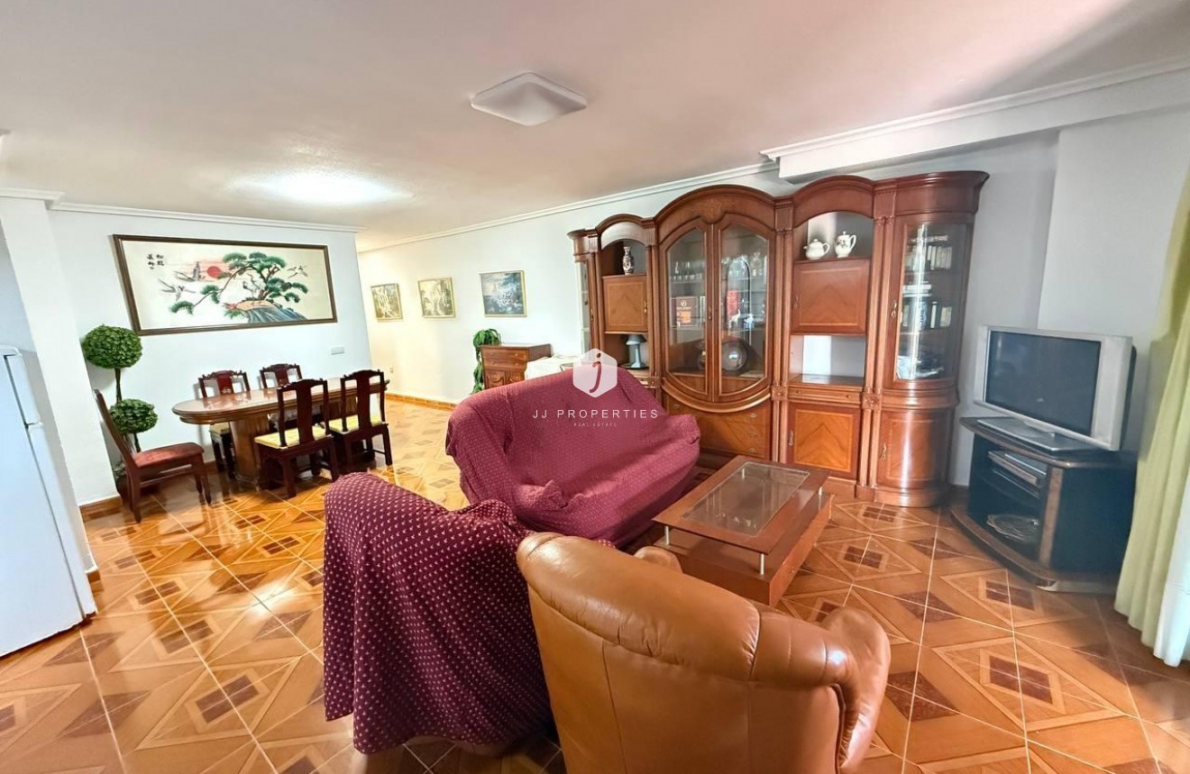 Tweedehands - Appartement / flat -
Orihuela Costa - Punta Prima