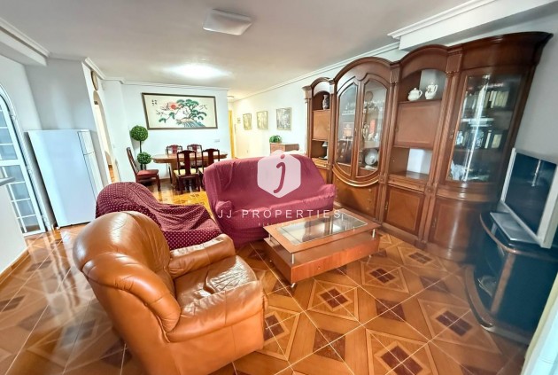 Tweedehands - Appartement / flat -
Orihuela Costa - Punta Prima