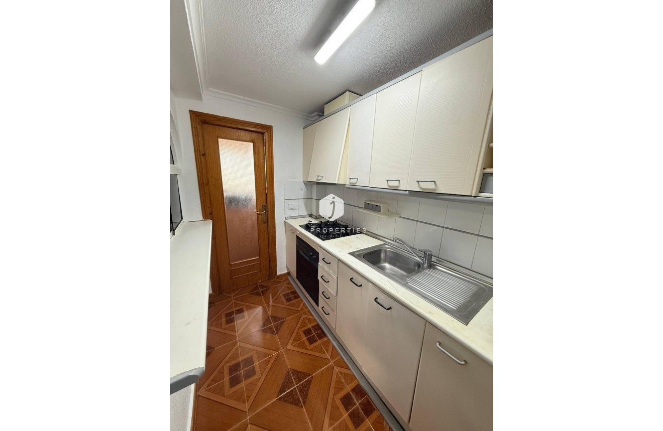 Tweedehands - Appartement / flat -
Orihuela Costa - Punta Prima