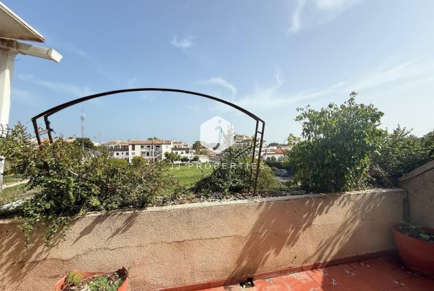 Tweedehands - Appartement / flat -
Orihuela Costa - Punta Prima