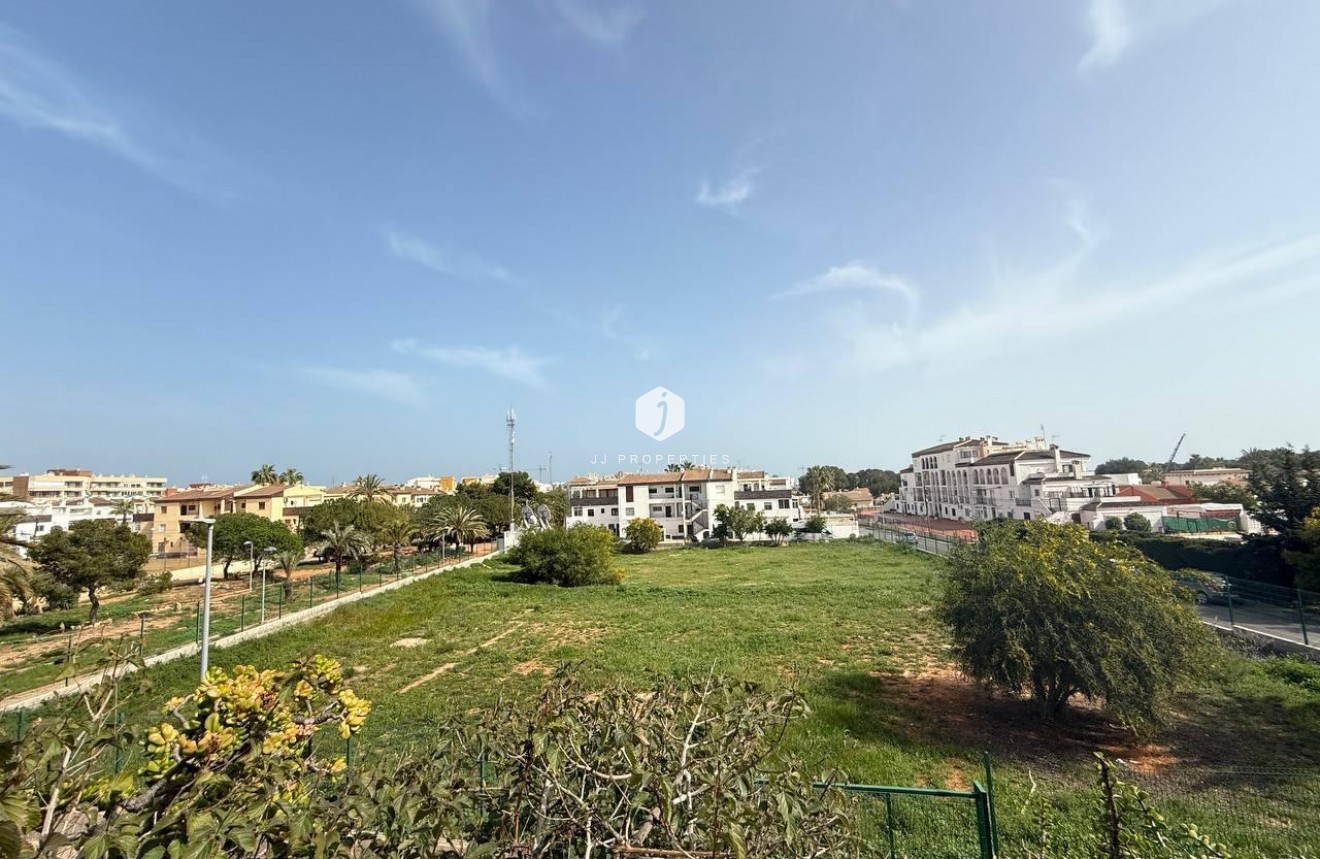 Tweedehands - Appartement / flat -
Orihuela Costa - Punta Prima