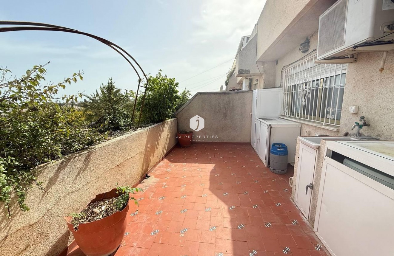 Tweedehands - Appartement / flat -
Orihuela Costa - Punta Prima