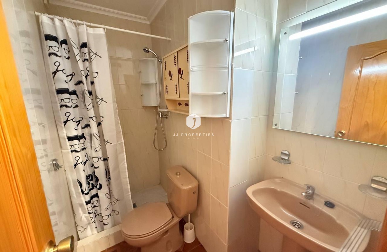 Tweedehands - Appartement / flat -
Orihuela Costa - Punta Prima