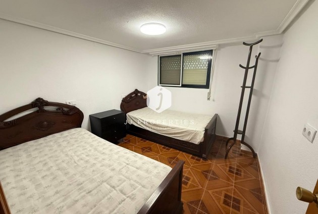 Tweedehands - Appartement / flat -
Orihuela Costa - Punta Prima