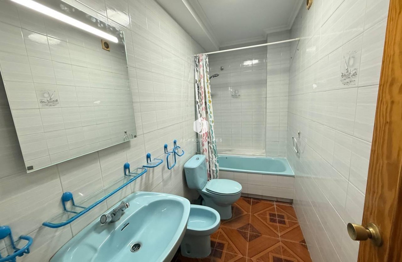 Tweedehands - Appartement / flat -
Orihuela Costa - Punta Prima