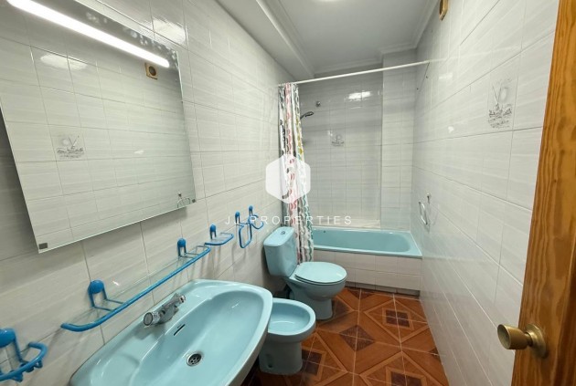 Tweedehands - Appartement / flat -
Orihuela Costa - Punta Prima