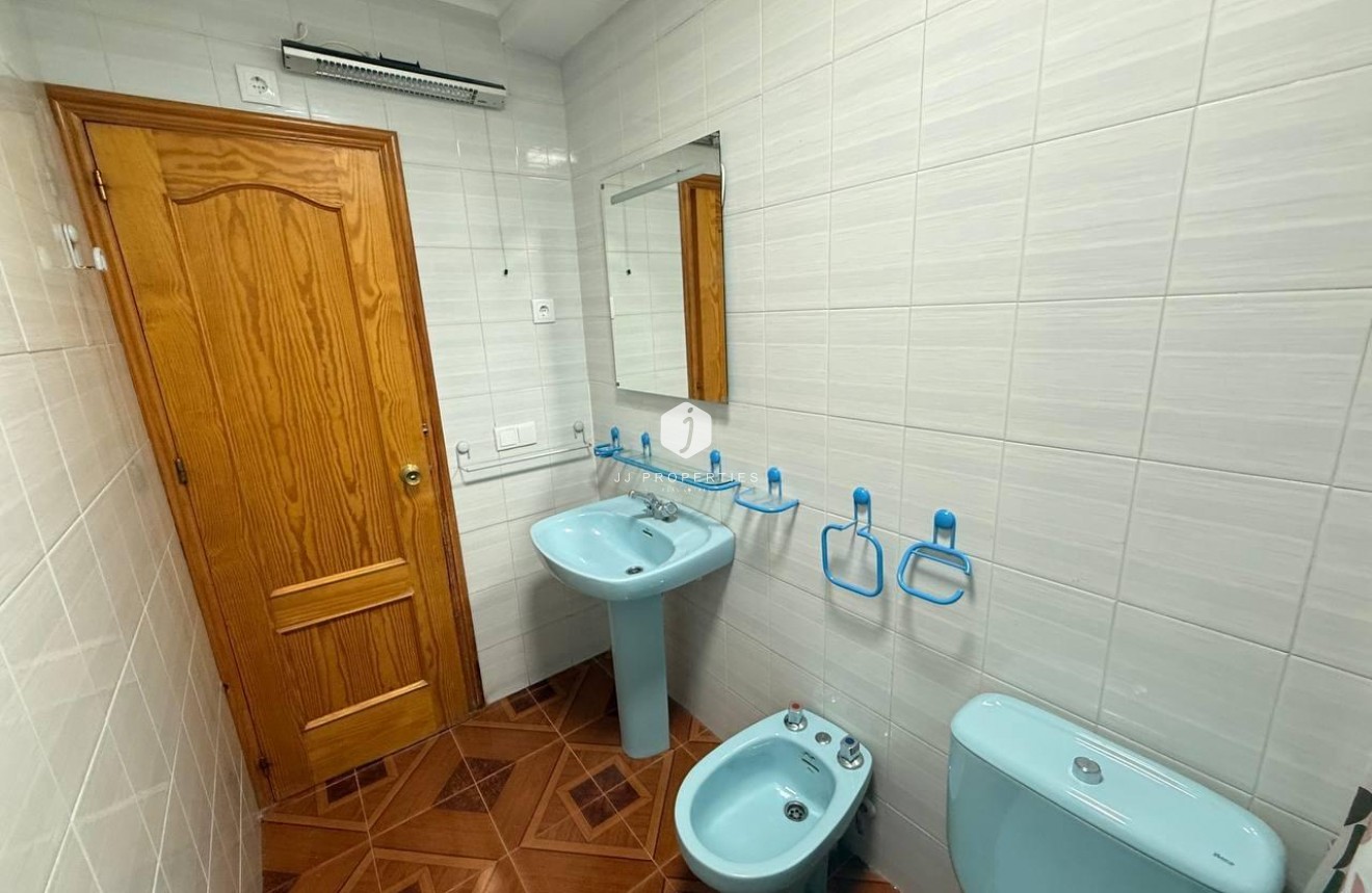 Tweedehands - Appartement / flat -
Orihuela Costa - Punta Prima