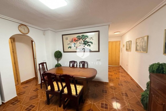 Tweedehands - Appartement / flat -
Orihuela Costa - Punta Prima