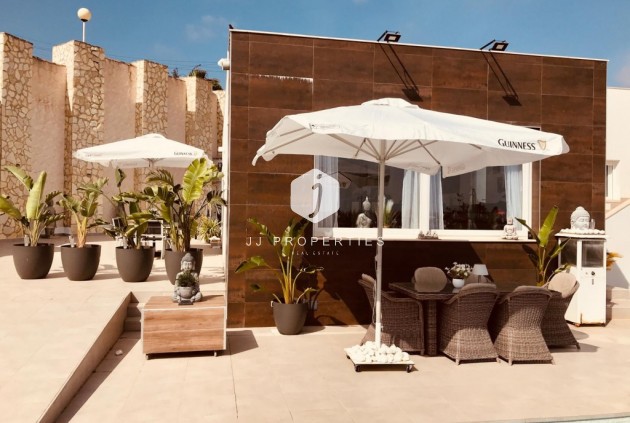 Tweedehands - Villa -
Ciudad Quesada - Costa Blanca