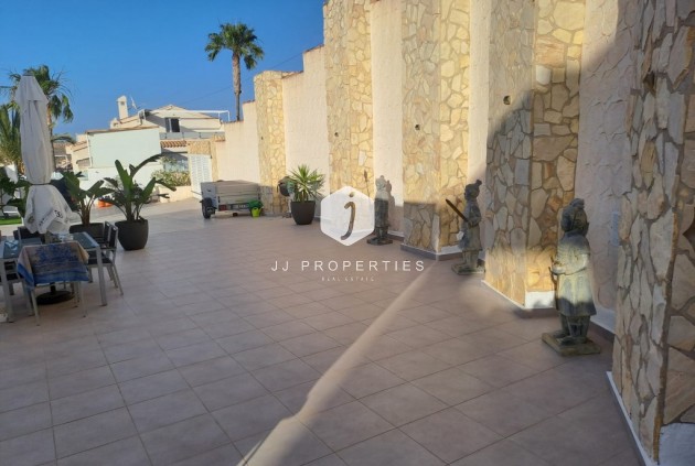 Tweedehands - Villa -
Ciudad Quesada - Costa Blanca