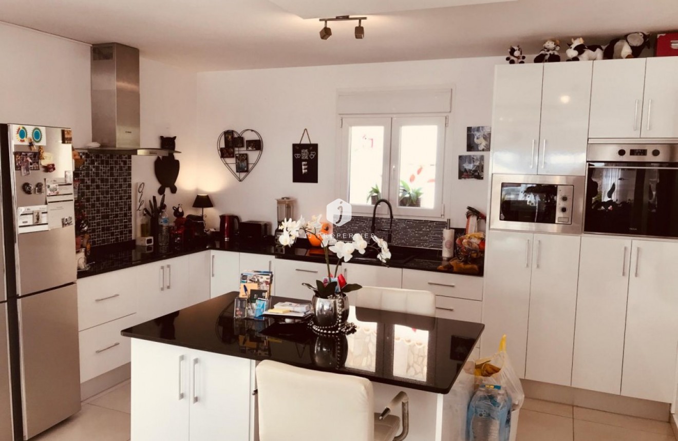 Tweedehands - Villa -
Ciudad Quesada - Costa Blanca